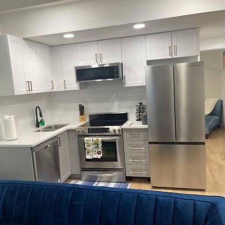 Modern 2Bedroom Suite In Sw Edmonton Close To Edmonton International Airport 외부 사진